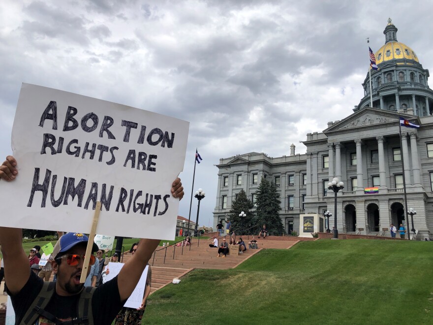 Colorado will not extradite women prosecuted for performing abortions