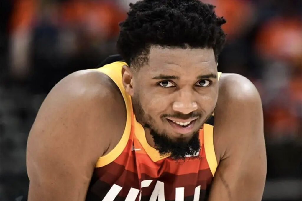 Mitchell pasa a Cavaliers