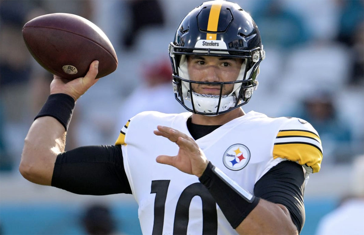 Los Steelers anuncian a Mitchell Trubisky como quarterback titular y capitán
