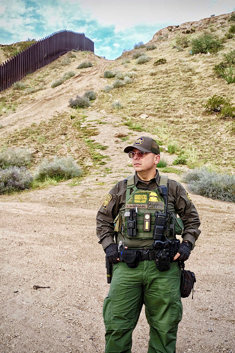 Border Patrol installs mobile migrant care centers