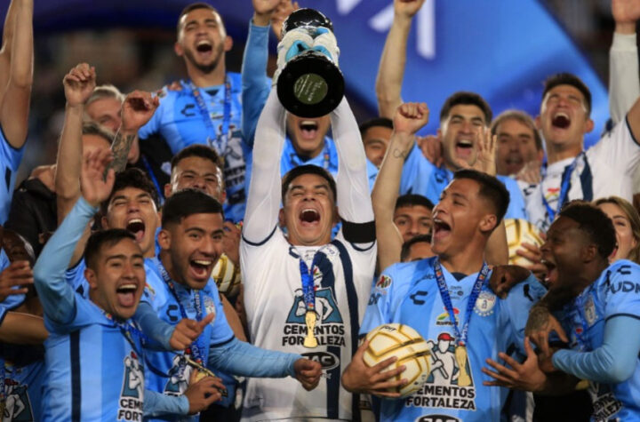 Pachuca gana cómodamente el título del Apertura