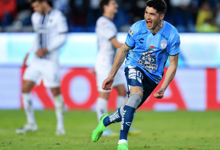 Pachuca gana cómodamente el título del Apertura
