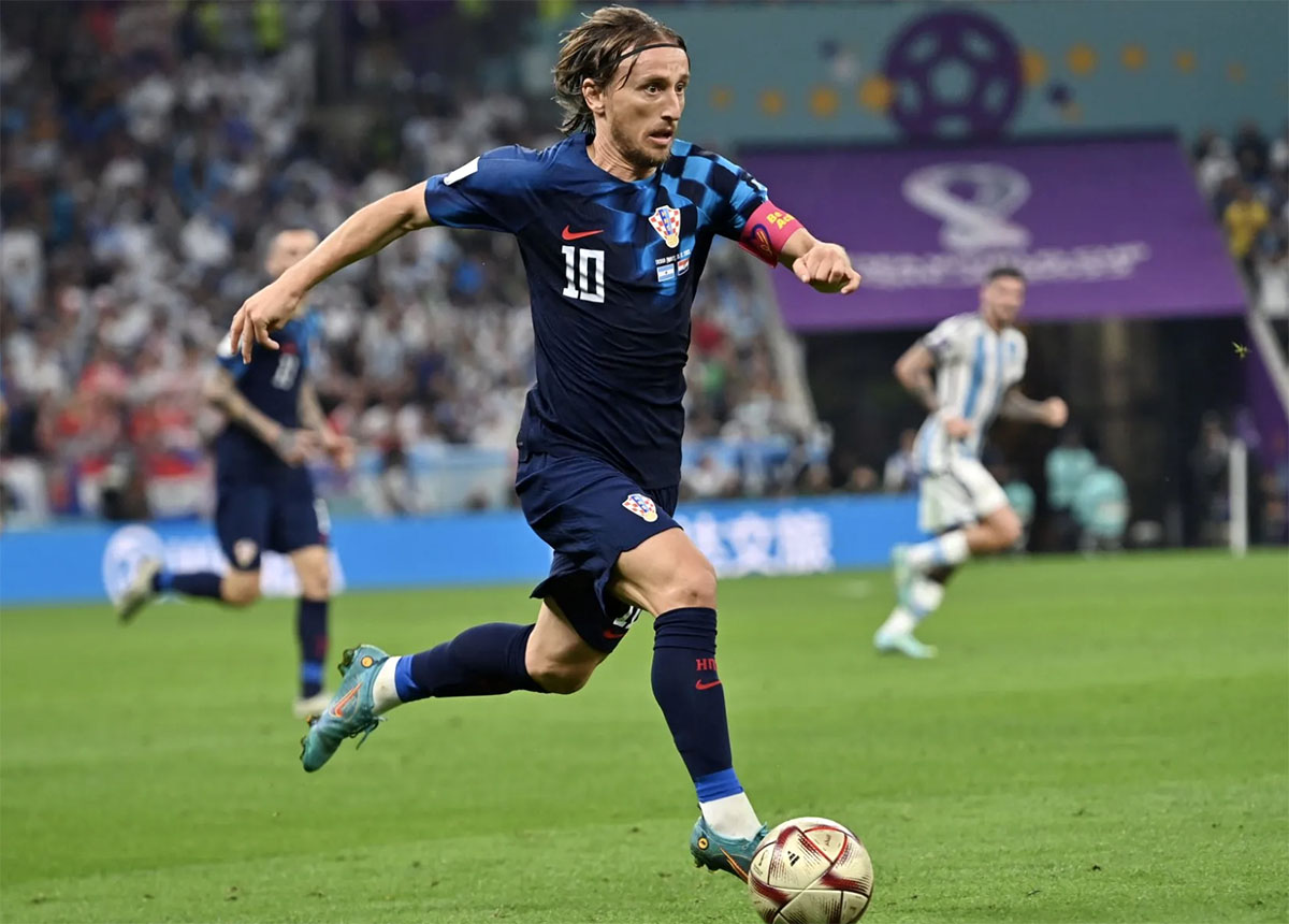 Modric, aplauso sin final