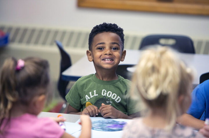 El 17 de enero abre registro del preescolar gratuito en Colorado