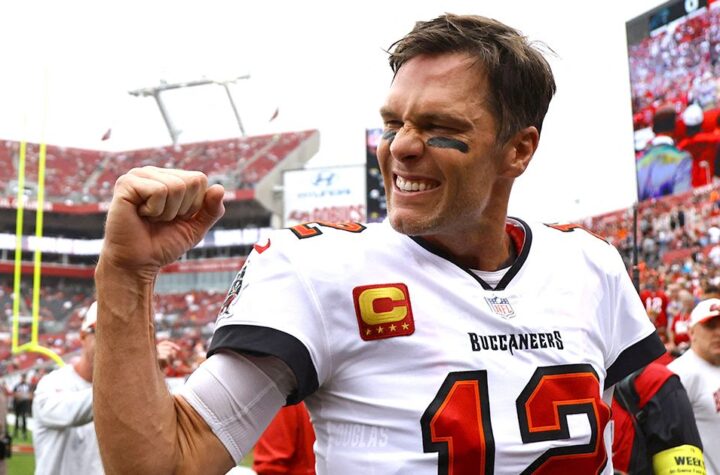 Multan a Brady por zancadilla a rival