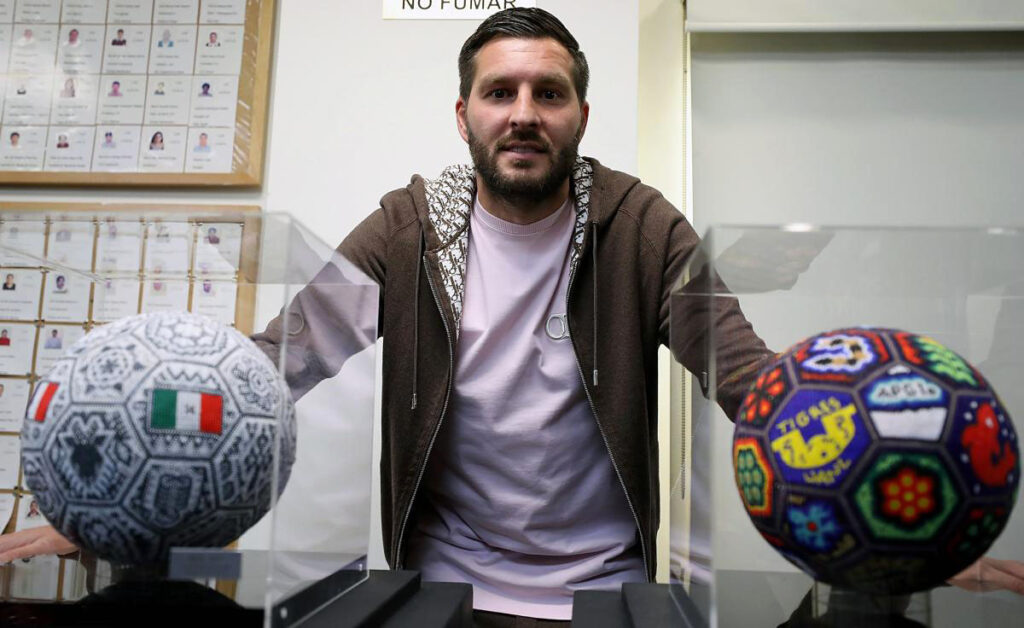 Balones en subasta
