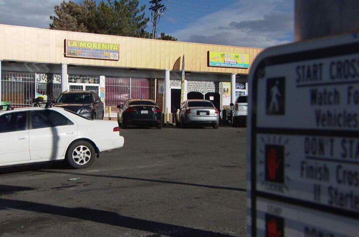 Owner of "La Morenita" faces sanctions for illegal practice of medicine “La Morenita” enfrenta cierre venta de medicamentos sin receta