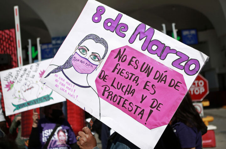 Recuerdan feminicidio contra Luz Mena Flores
