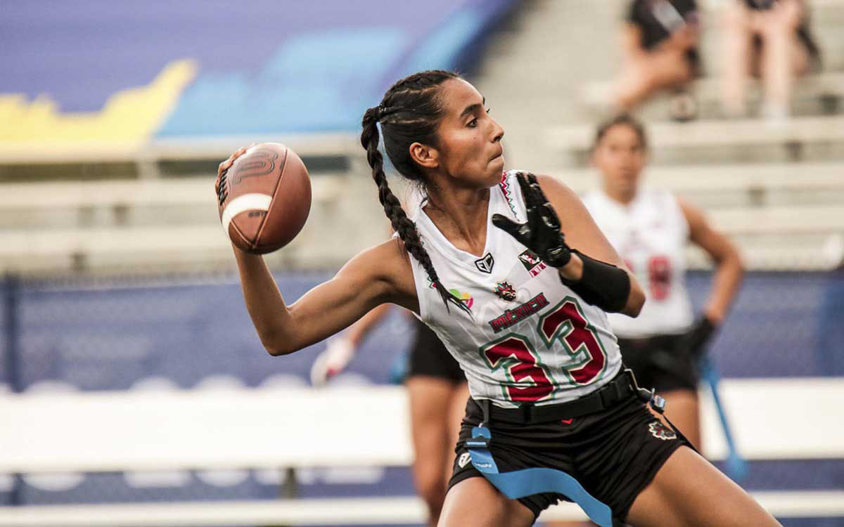 Denver Broncos anuncian su selección del Draft desde México