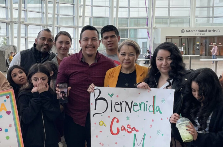 Madre deportada regresa a EE. UU. tras quince años
