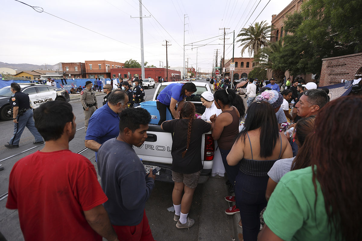 EEUU refuerzan presencia militar en frontera con México