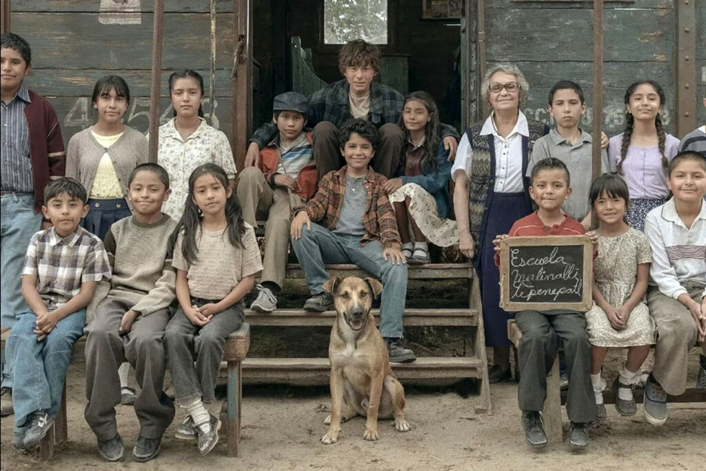 Adriana Barraza dedica su película a los maestros rurales de México