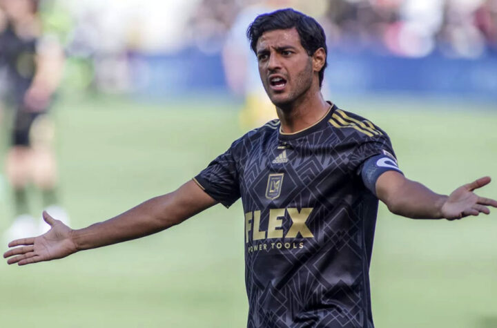 Vendedor de camisetas