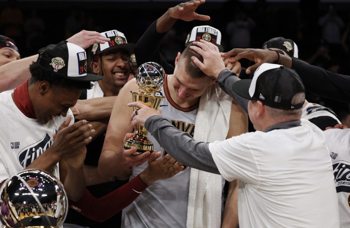 Jokic y la ciudad de una milla de altura acarician el cielo