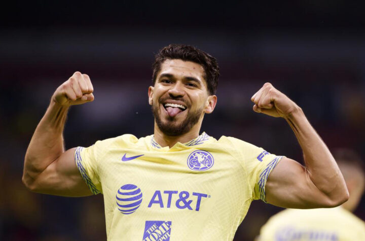 Martín con Balón de Oro