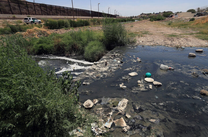 Denuncian contaminación del río Bravo