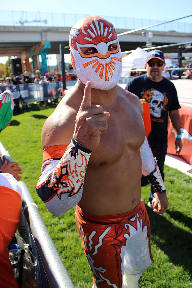 Lucha Libre con Místico y Atlantis Jr.