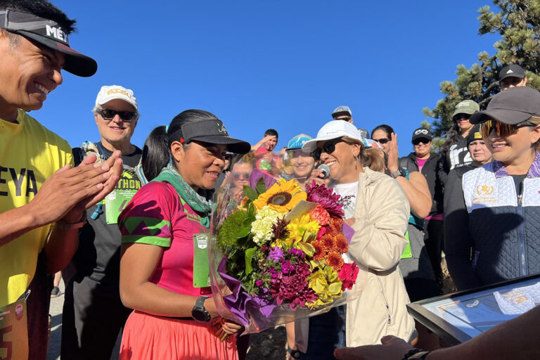 Lorena Ramírez corrió junto a centenares de hispanos en Boulder
