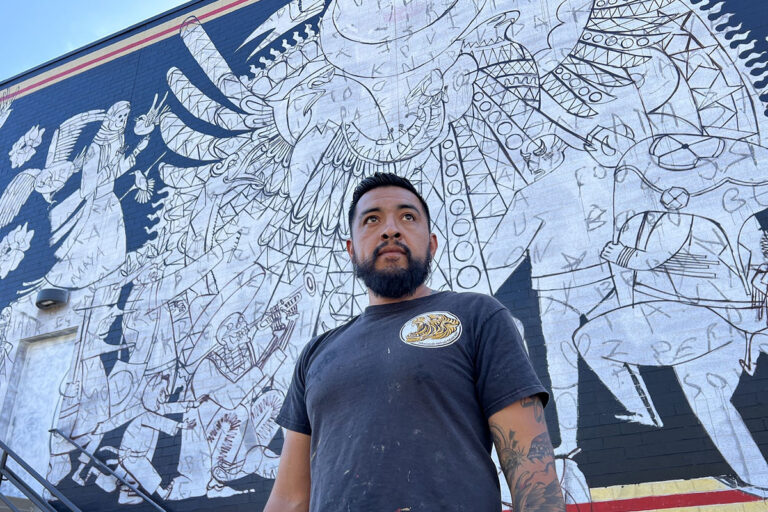 Hermandad y cultura refleja nuevo mural en el Auraria Campus
