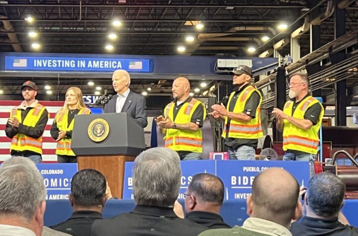 Biden: Luchamos contra el cambio climático y generamos empleos