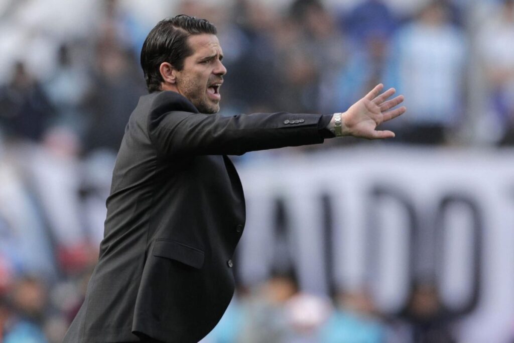 Chivas estrena técnico argentino