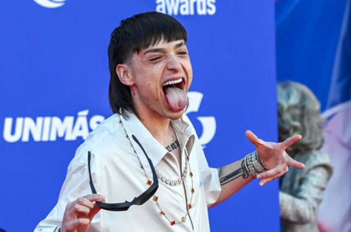 La fama de Peso Pluma sigue en ascenso