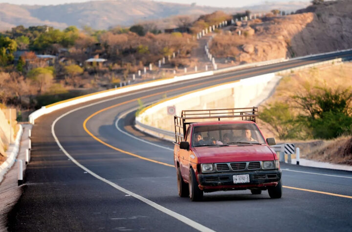 Inauguración de Carretera
