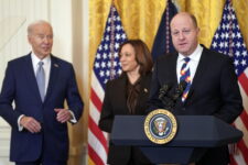 Biden confirma a gobernadores que decretará medidas migratorias