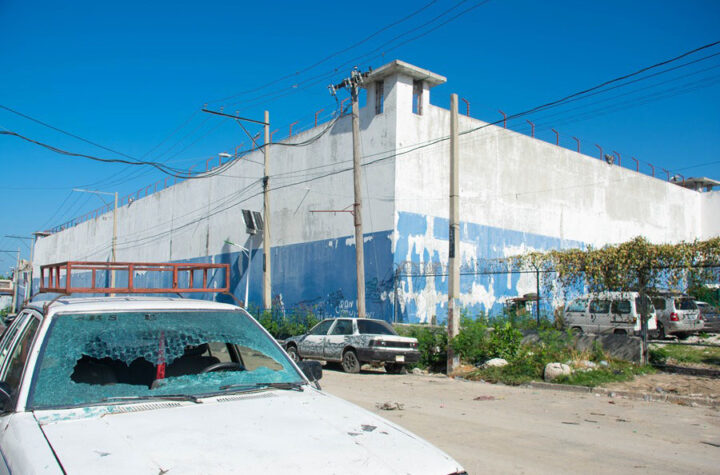 Fuga masiva de presos