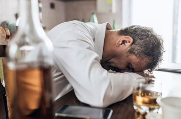 Aumentan muertes por exceso de alcohol en EE.UU.