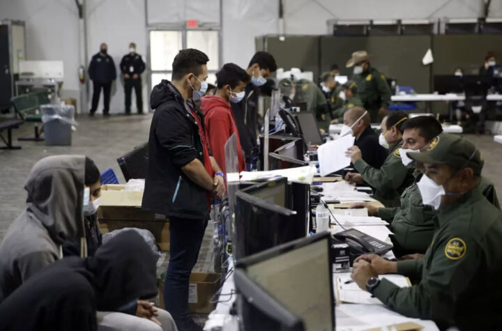 Dos tercios de solicitantes de asilo permanecen en EEUU