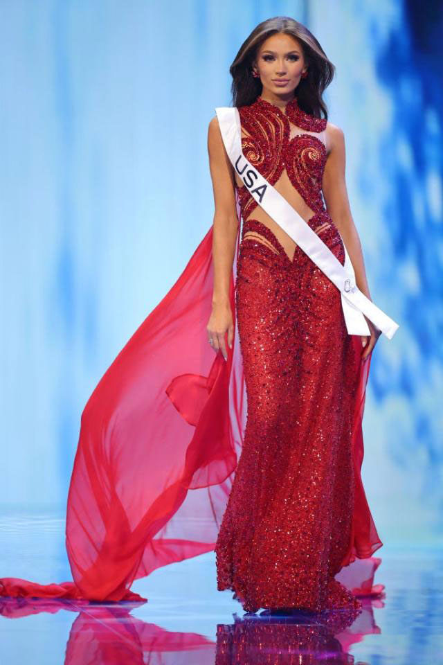 Miss Estados Unidos renuncia a la corona