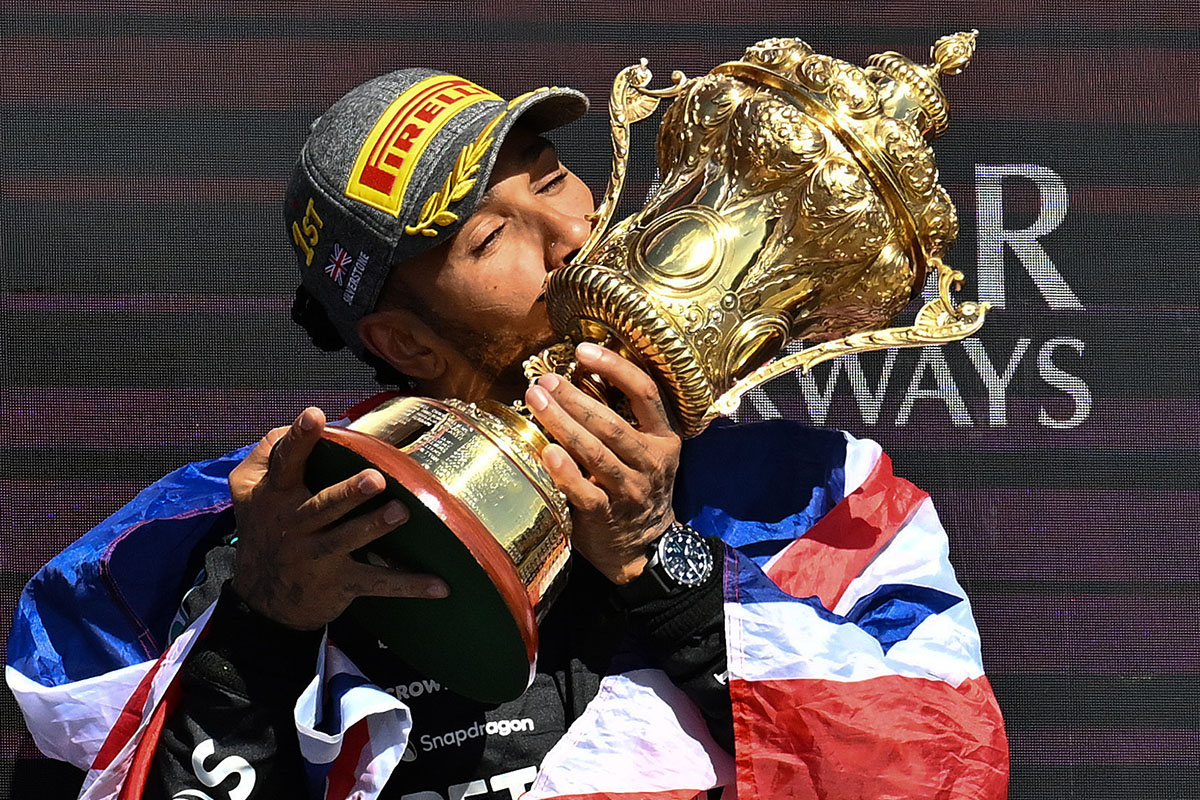 Hamilton emocionado