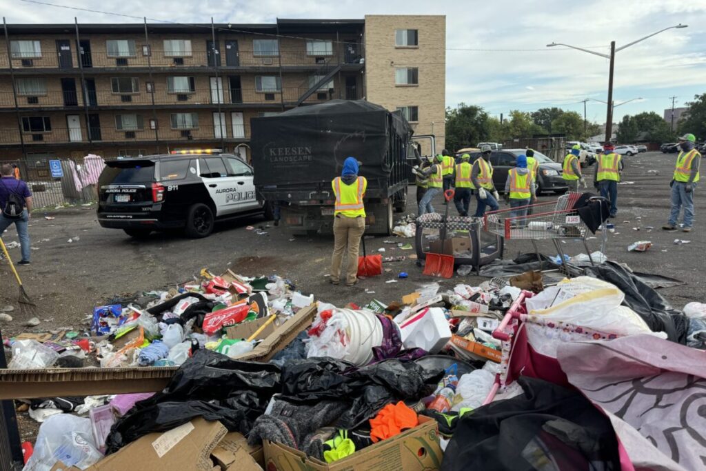 Eviction of Migrant Families in Aurora Concludes Without Incident