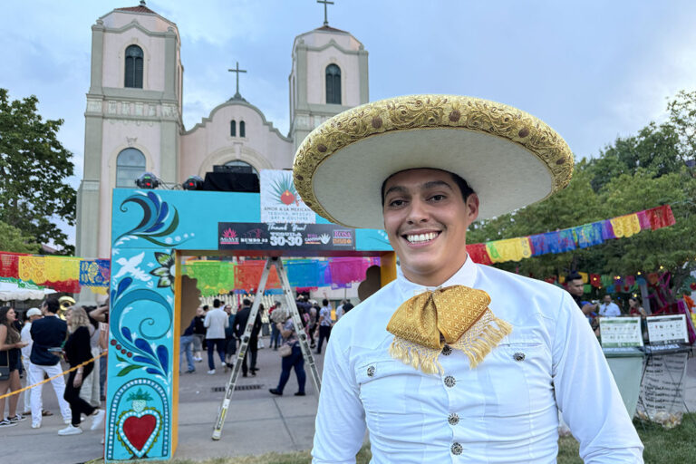 “Amor a la mexicana” deslumbró Denver