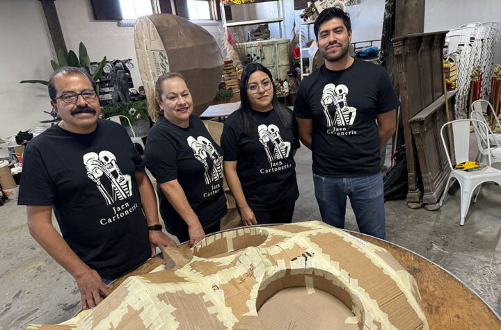 Calaveras Gigantes de Tláhuac llegan a Denver