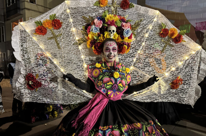 Una noche llena de tradición y creatividad