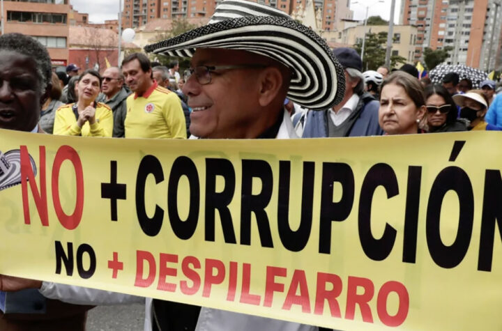 Protestas contra Petro