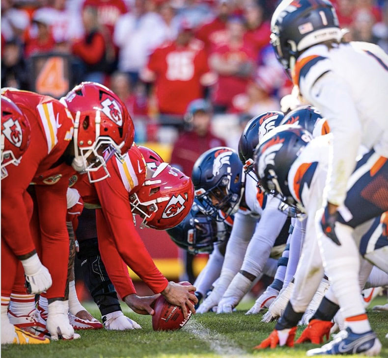 Broncos cayeron ante los Chiefs