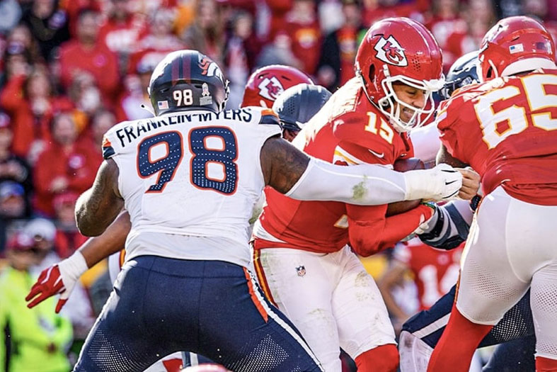 Broncos cayeron ante los Chiefs