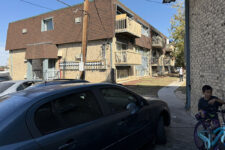 Mass Evictions Carried Out at Whispering Pines in Aurora Ejecutan desalojos masivos en Whispering Pines de Aurora