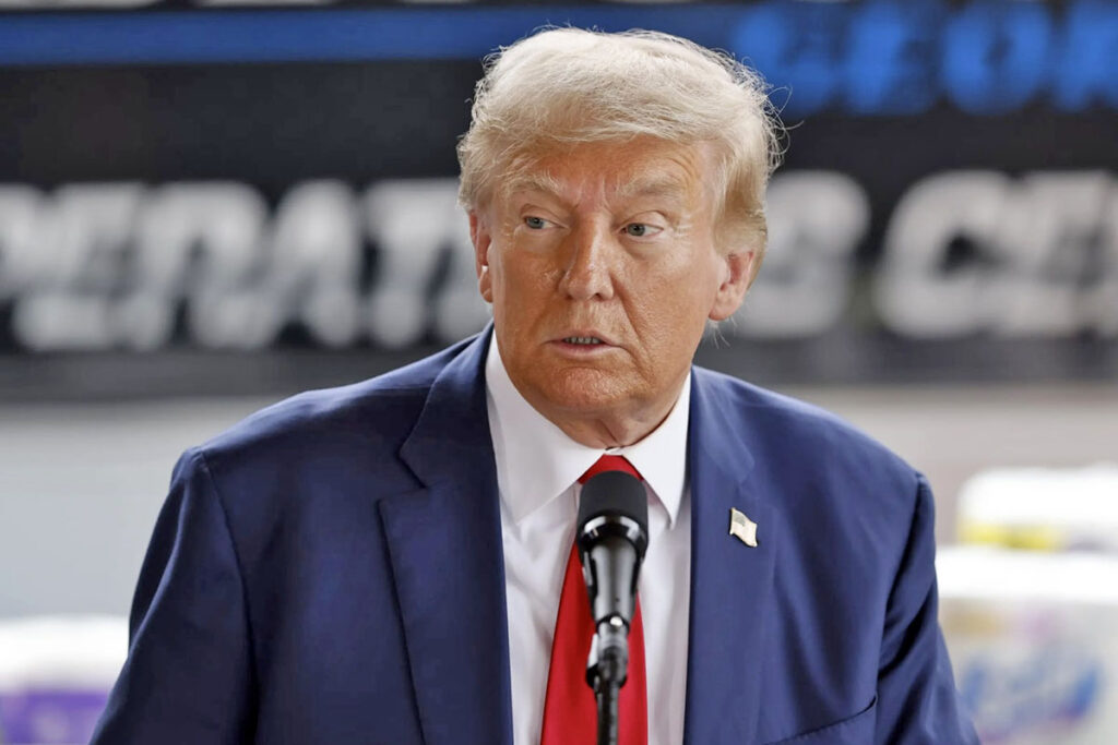 Trump reitera deportaciones masivas menos para los dreamers