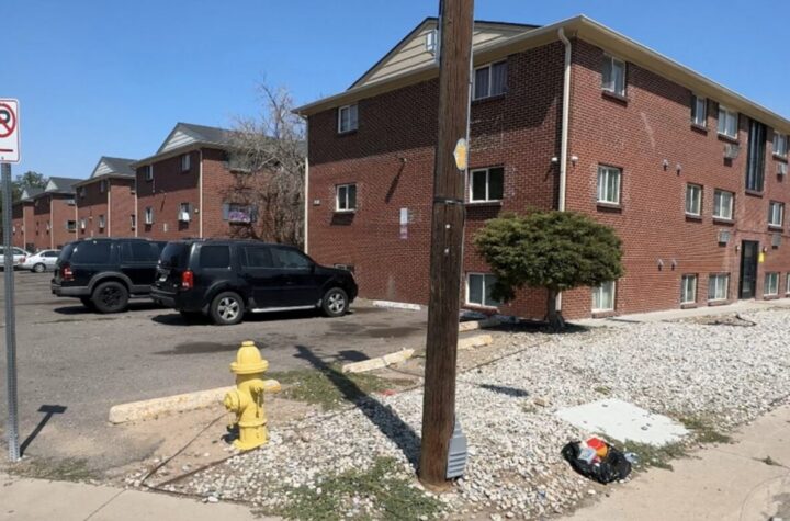Corte ordena cierre de apartamentos de migrantes en Aurora Court Orders Closure of Migrant Apartments in Aurora