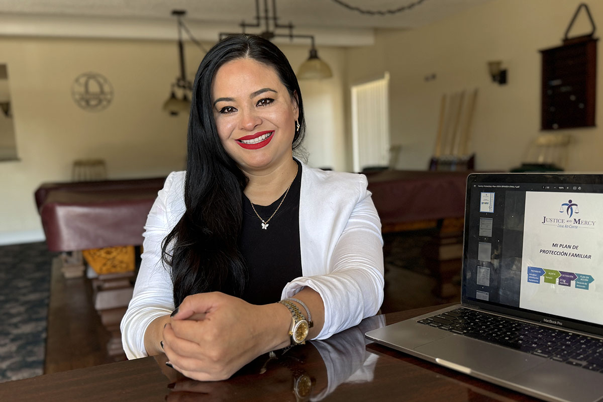 Marlene Bedoya: “Esté alerta y evite problemas con la ley” 
