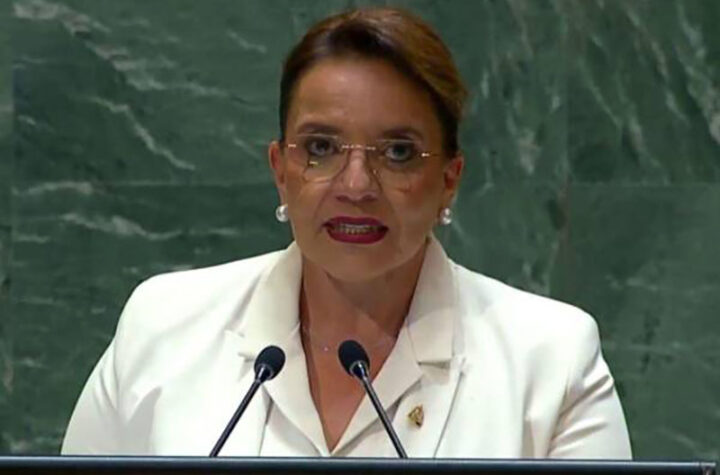 Defiende a migrantes