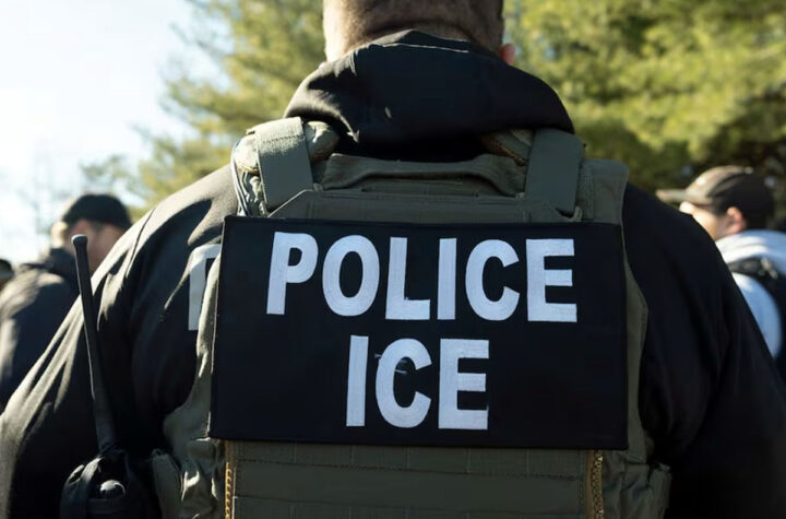 ICE en universidades  