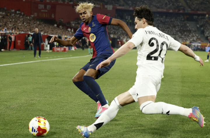 Barcelona alza copa  