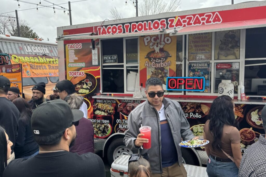 Colorado Legislature Approves Law to Boost Food Truck Industry Legislatura de Colorado aprobó ley que impulsa industria de los food truck