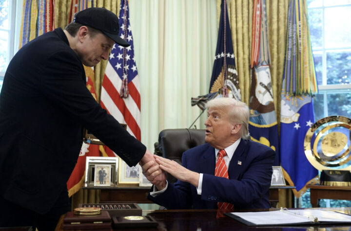 Elon Musk y Donald Trump enganchados en guerra de posts