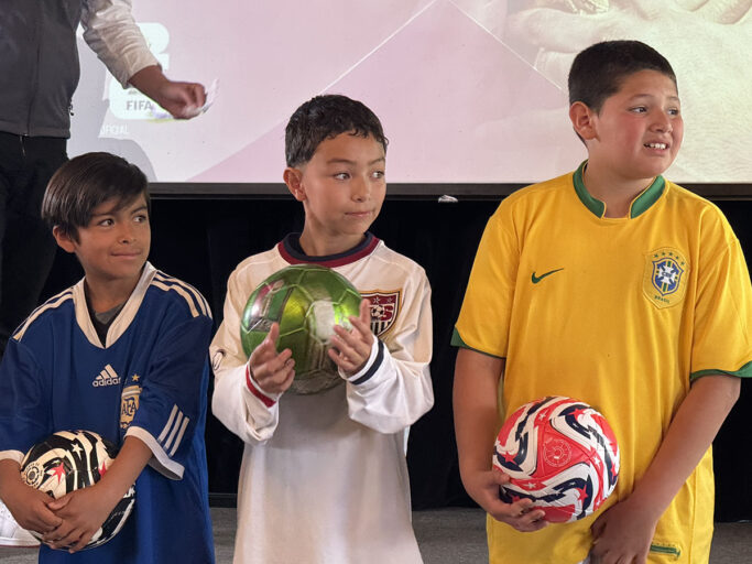 Telemundo enciende fiebre mundialista en Colorado 